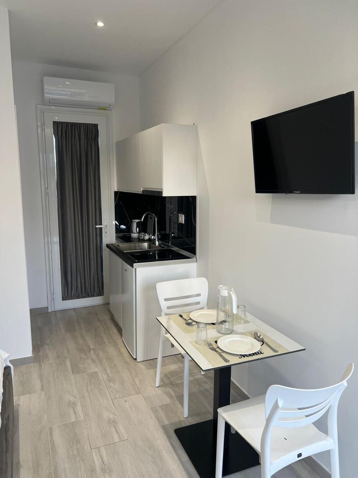 Apartamento Dangolli House Vlorë Exterior foto