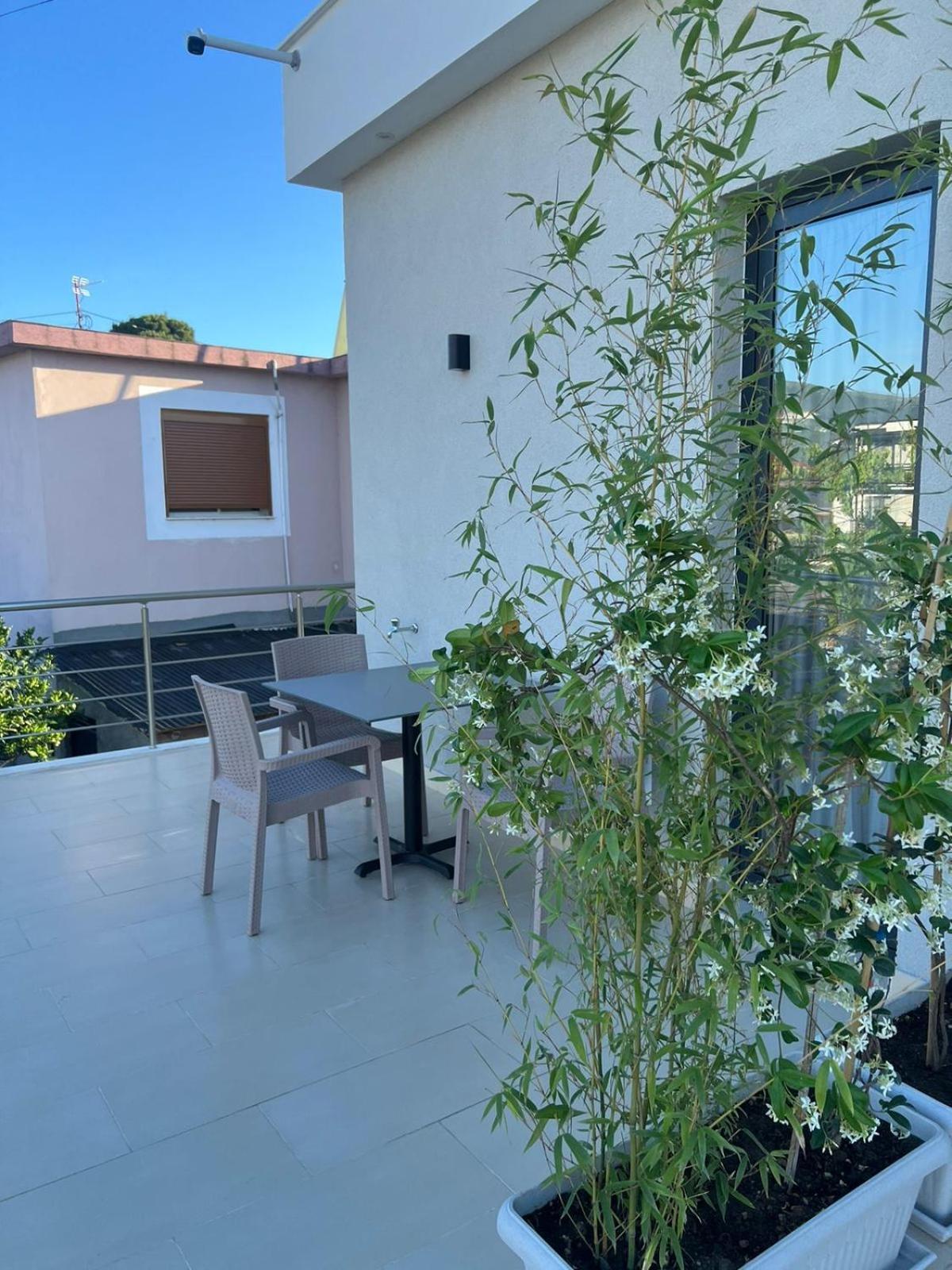 Apartamento Dangolli House Vlorë Exterior foto