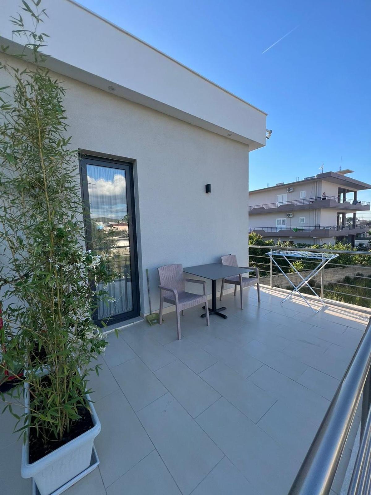 Apartamento Dangolli House Vlorë Exterior foto