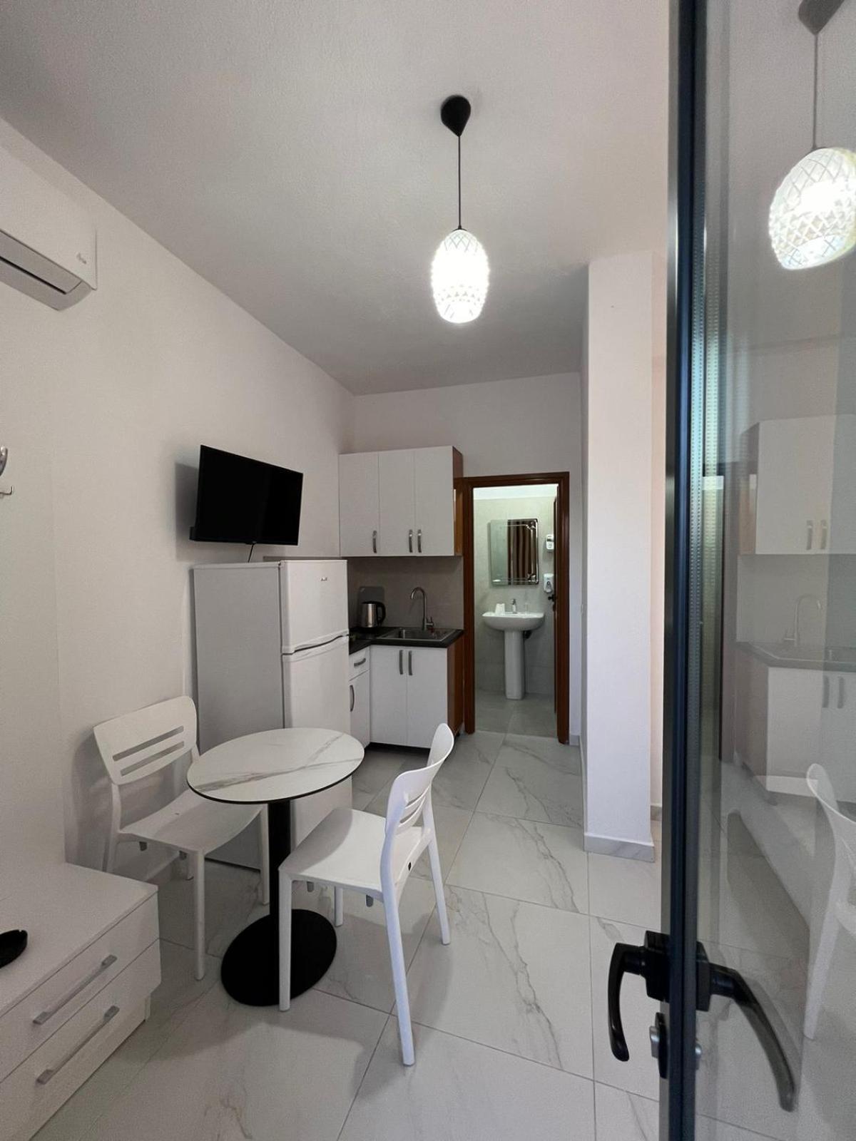 Apartamento Dangolli House Vlorë Exterior foto