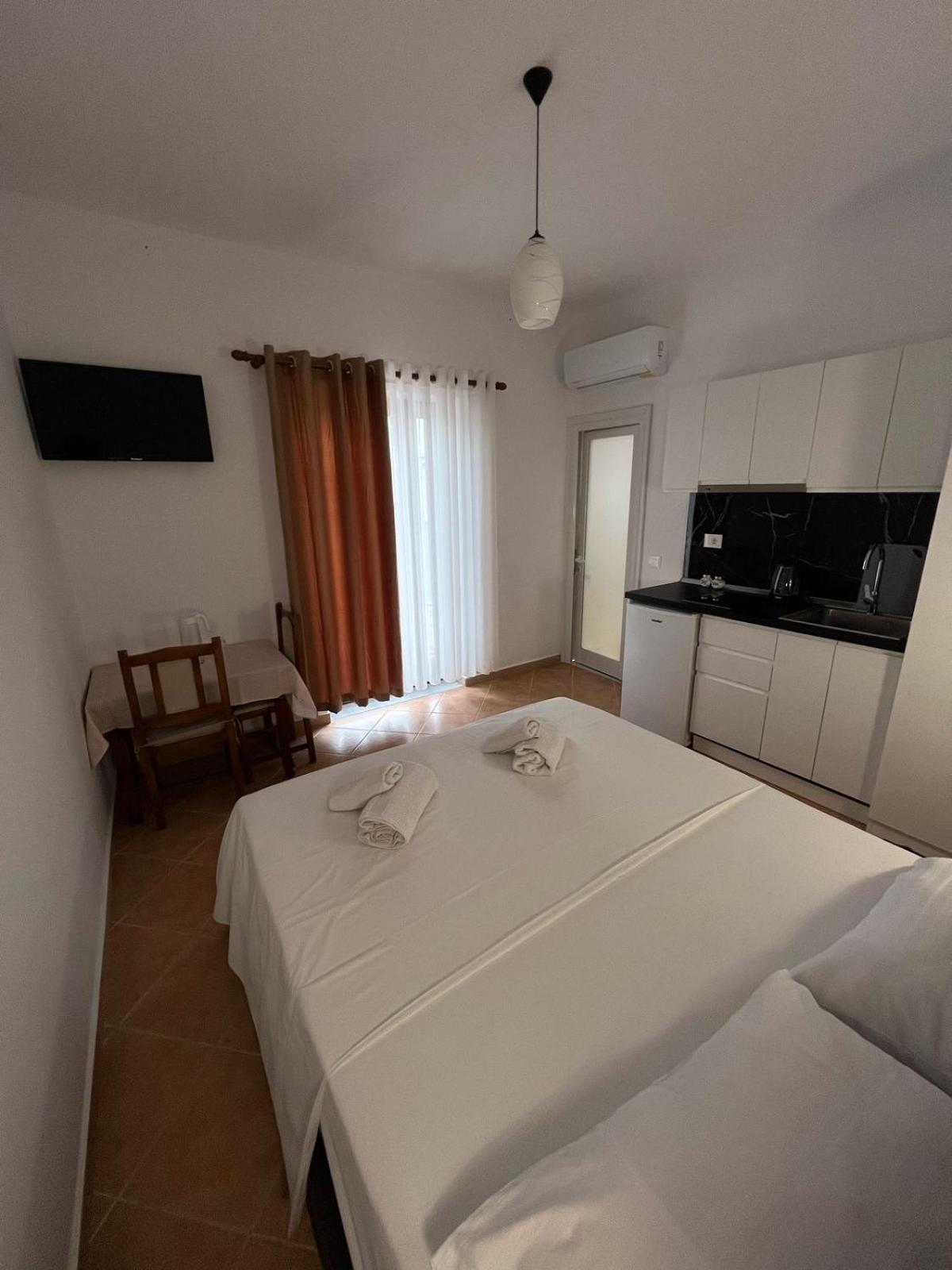 Apartamento Dangolli House Vlorë Exterior foto